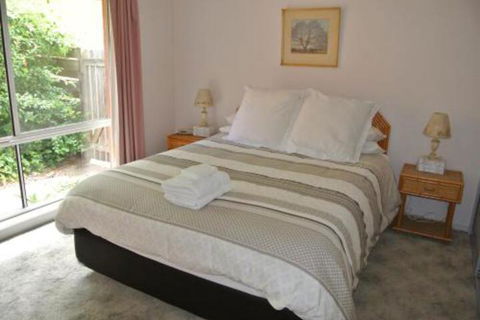 Onocay House - Holiday Perth 6
