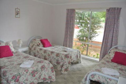 Onocay House - Holiday Perth 4