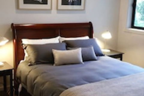 Bright At Home Cosy Cottage - Townsville Tourism 5