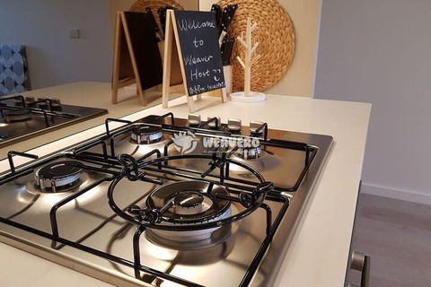 Modern Living In Southbank Apartments - Townsville Tourism 6
