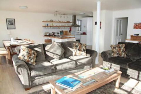 Rossanna - Yamba Accommodation 2
