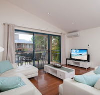 Starfish Lodge 1 / 1A Messines Street - Yamba Accommodation