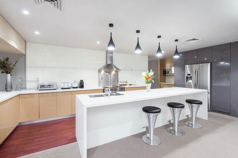 Luxury Bungalow - Northern Rivers Accommodation 3