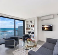 AQUA MIST PENTHOUSE - Yamba Accommodation