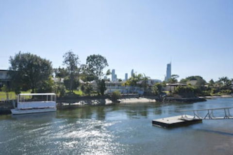 Waterfront Home Stay - Accommodation Sydney 4