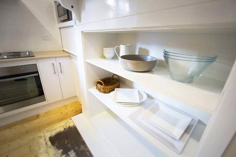 Doreen's - Accommodation Sunshine Coast 3