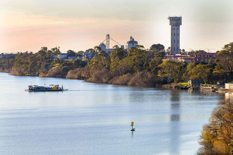 Doreen's - Accommodation Sunshine Coast 1