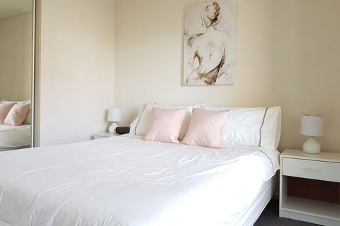 ReadySet Apartments At Sentinel - Townsville Tourism 4