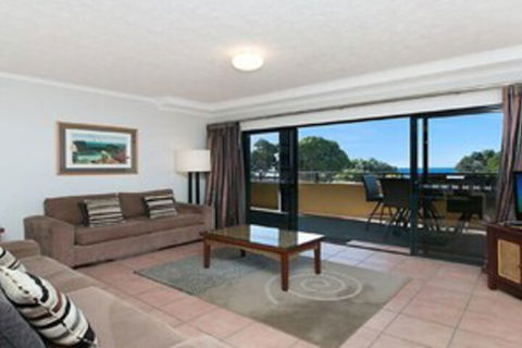 Heritage Pine Apartment 1 - Whitsundays Tourism 0
