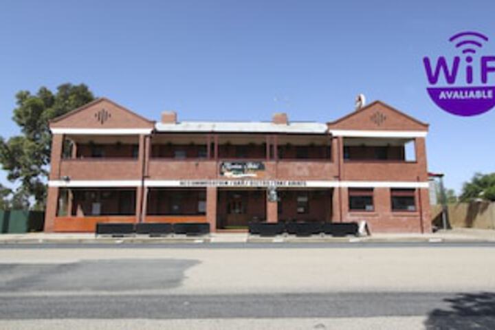 Warne ACT Casino Accommodation