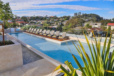 Iconic Kirra Beach Resort - Mackay Tourism 2