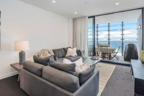 Arena Unit A1205 / 75 Shortland Esplanade - Stayed 0