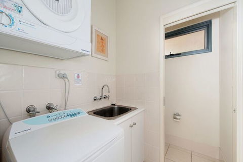 Soldiers Point Road Kooyonga 3 211 - Accommodation VIC 1