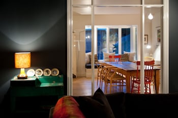 Sonoma House - Holiday Melbourne 0