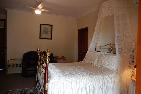 Montville Boutique BnB - Surfers Gold Coast 5