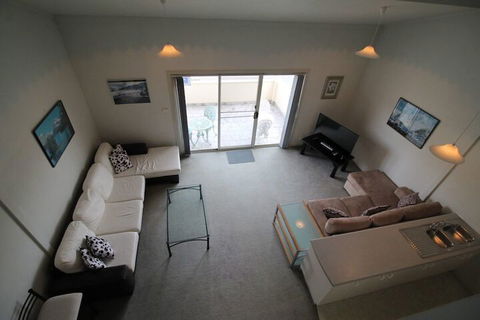 Razorback 11 - Razorback Plaza Jindabyne - Accommodation Ballina 3