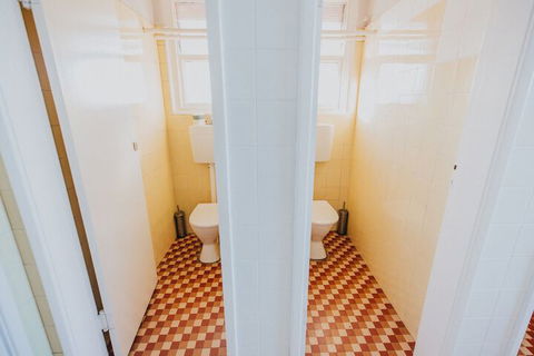 The Duke Of Wellington Hotel - WA Accommodation 4