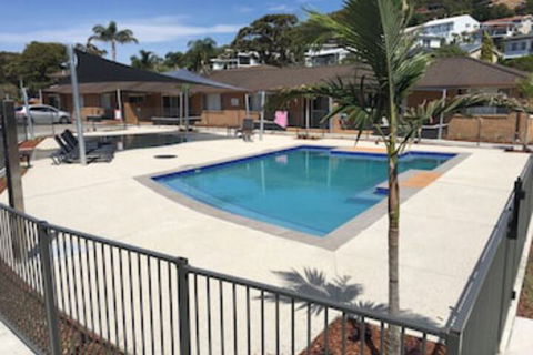 Seaside Holiday Resort Fingal Bay - Broome Tourism 0