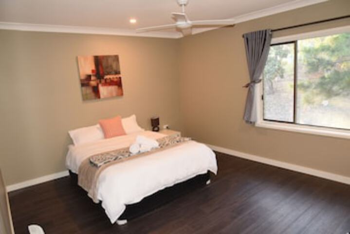 Warrawong NSW Holiday Melbourne