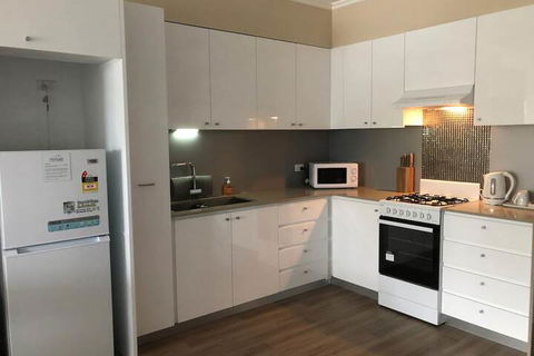Morisset Serviced Apartments - Accommodation Find 7