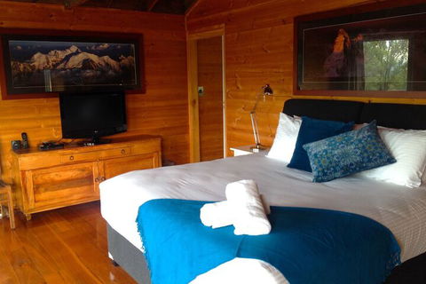 Milbrodale Lodge - Hervey Bay Accommodation 1