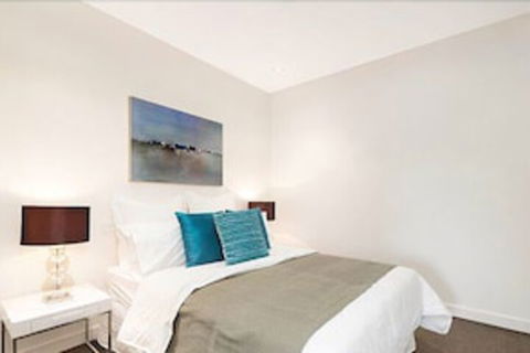 Melbourne Beachside Apartment - Wagga Wagga Accommodation 1