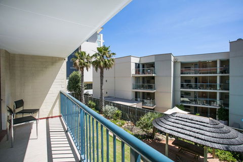 Scarborough Seaside Apartment 217 - Holiday Melbourne 5
