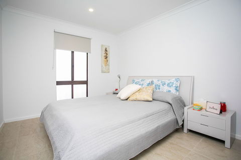 Scarborough Seaside Apartment 217 - Holiday Melbourne 3