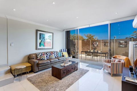 Aura Unit 10 Shoal Bay - Accommodation Broken Hill 0