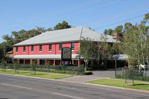 The Lawson Riverside Suites - Hervey Bay Accommodation 1