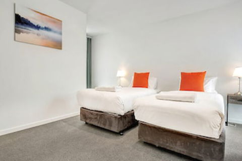 Roden Residences - Brisbane Tourism 1