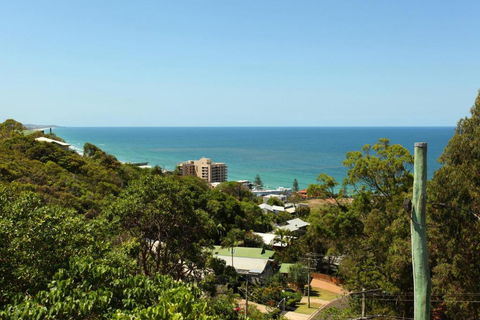 56 Millen Crt Coolum Beach Pet Friendly Linen Included - Accommodation Australia 1