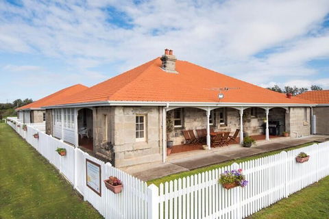Norah Head Lighthouse - Accommodation Mount Tamborine 4