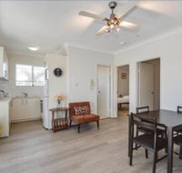 Surf Side Palms 12 - Yamba Accommodation