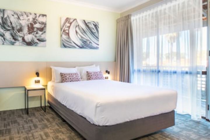 Wanneroo WA Holiday Sydney