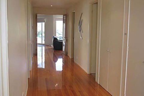 Between The Seas Pet Friendly! - Holiday Sydney 4