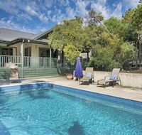 Poolside Sorrento - Wagga Wagga Accommodation