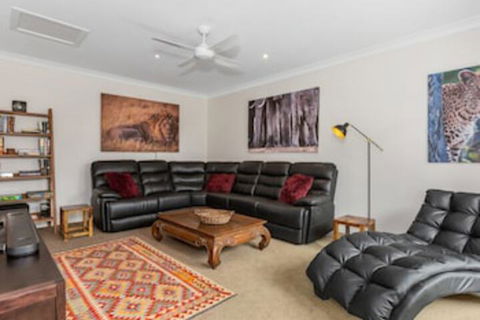 The Doggy Beach House At Salt - Casino Accommodation 0