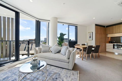 Modern Ultra Clean In The Heart Of Convenience - Tweed Heads Accommodation 2