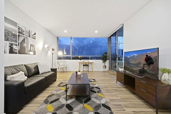 Self Contained Apartment In Tranquil Neighbourhood - YWait Travel 0