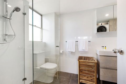 Darlinghurst 21 Crn Furnished Apartment - Accommodation Yamba 6