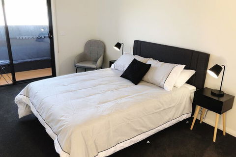 Mountain Mist Retreat 5 Bedroom - Accommodation Ballina 2