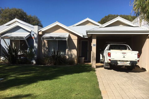 Geographe Bay Apartment - Accommodation Sunshine Coast 2