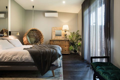 Arya - Accommodation Newcastle 5