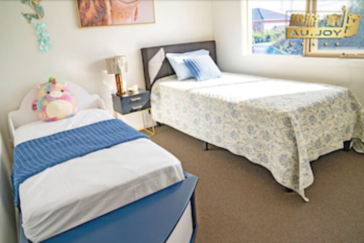 AUJOY 4 Bed Townhouse Glen Waverley - thumb 5
