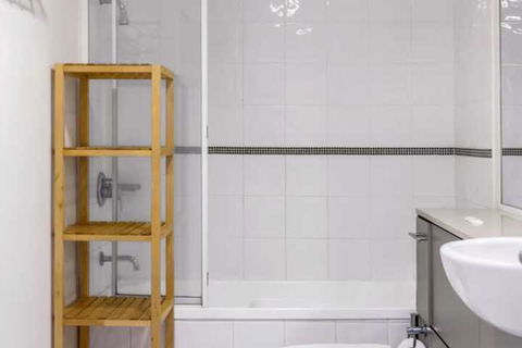 Rivercity CBD Apartment - Whitsundays Tourism 6