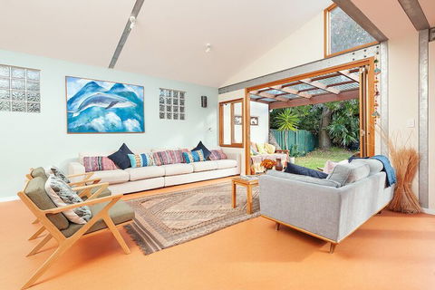 Sunny Family Beach House - Northern Rivers Accommodation 4