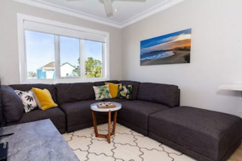 Bondi Breeze - Tourism Bookings 0