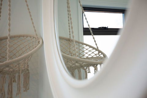 AUJOY 4 Bed Townhouse Burwood 2 - Whitsundays Tourism 3