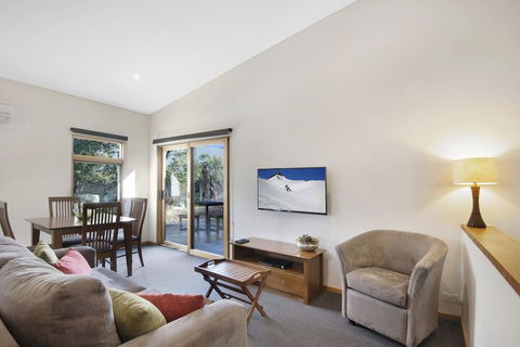 Four Mile Hut - Timeshare Accommodation 6